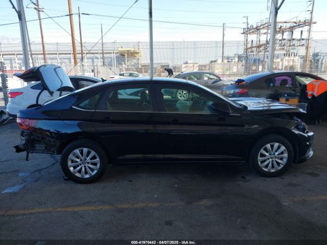 3VWC57BU5KM219735 Volkswagen Jetta 1.4t R-line/1.4t S/1.4t Se