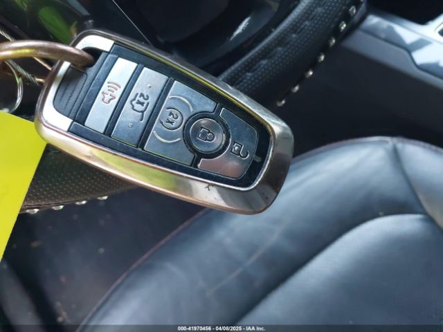 1FM5K8GT6KGA76813 Ford EXPLORER SPORT