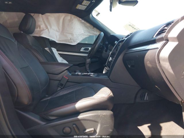 1FM5K8GT6KGA76813 Ford EXPLORER SPORT