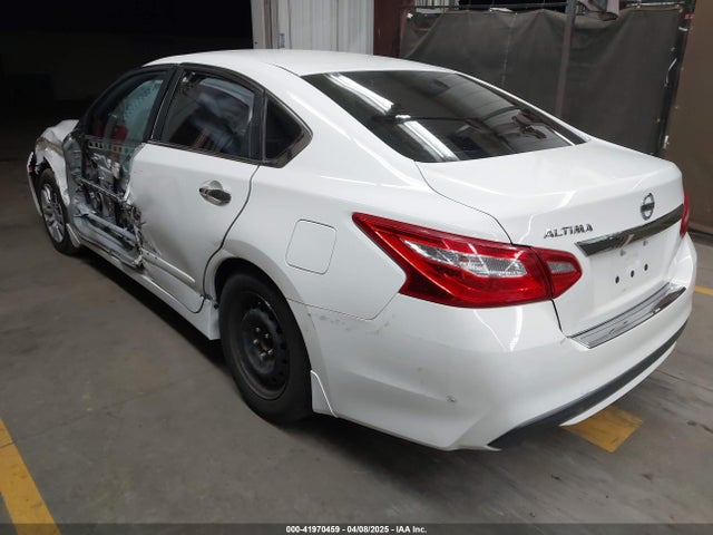 1N4AL3AP8HC244858 Nissan Altima 2.5 S