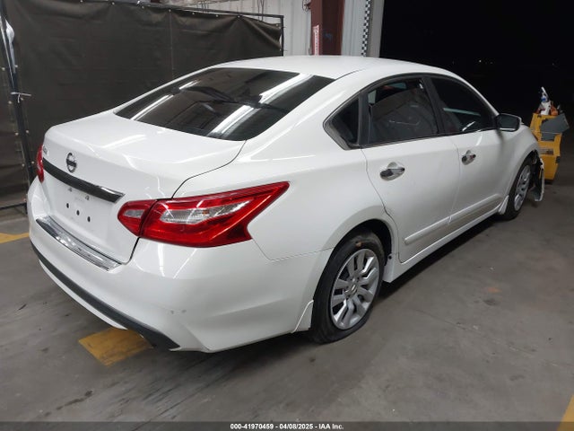 1N4AL3AP8HC244858 Nissan Altima 2.5 S