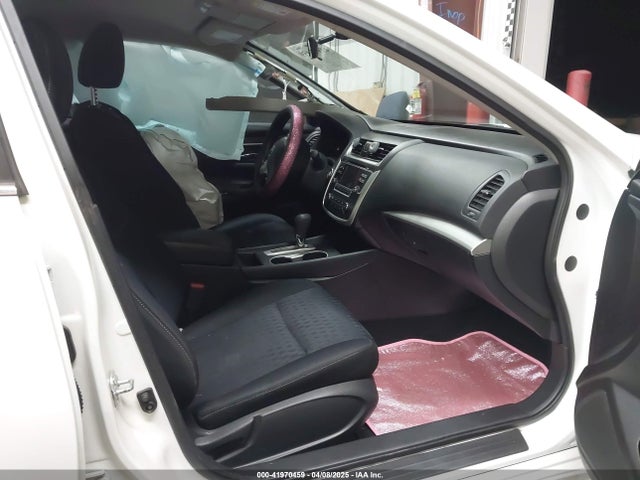 1N4AL3AP8HC244858 Nissan Altima 2.5 S