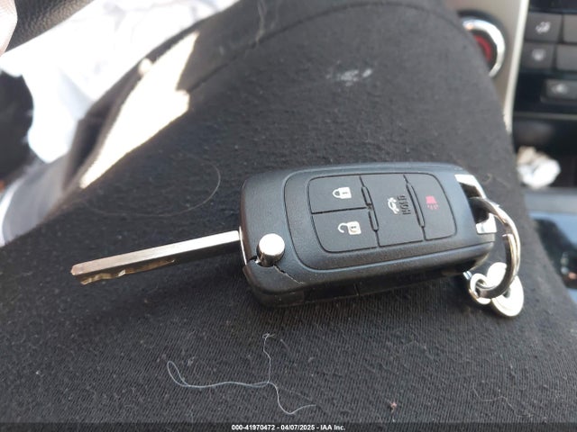 1G1PA5SH2F7195328 Chevrolet Cruze Ls Auto