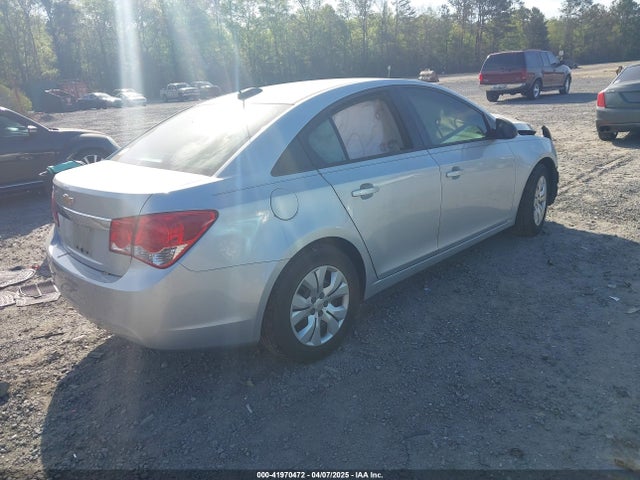 1G1PA5SH2F7195328 Chevrolet Cruze Ls Auto