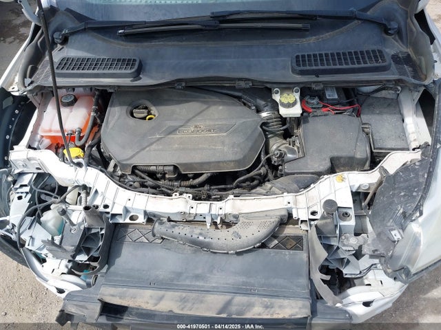 1FMCU0GX8EUA44957 Ford ESCAPE SE