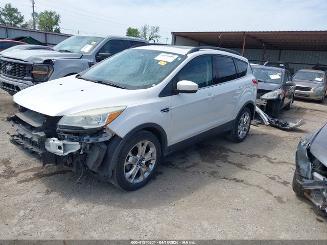 1FMCU0GX8EUA44957 Ford ESCAPE SE