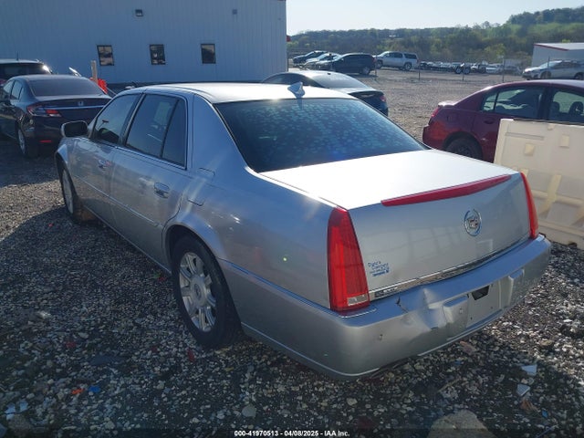 2009 CADILLAC DTS 1G6KD57Y29U108005 Photo 2