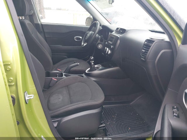 KNDJN2A2XG7861320 KIA Soul