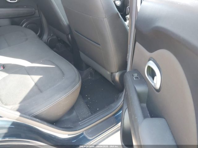 KNDJP3A57K7649865 KIA SOUL +