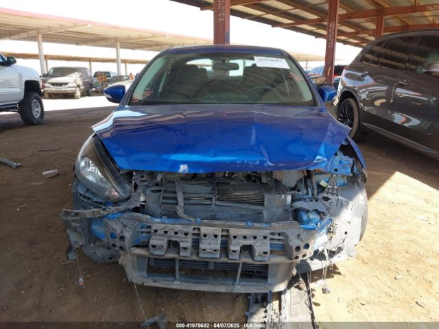 1FADP3H22JL211680 Ford FOCUS SEL