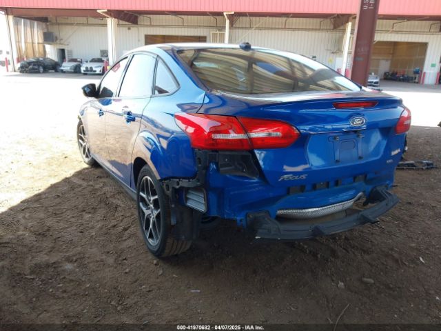 1FADP3H22JL211680 Ford FOCUS SEL