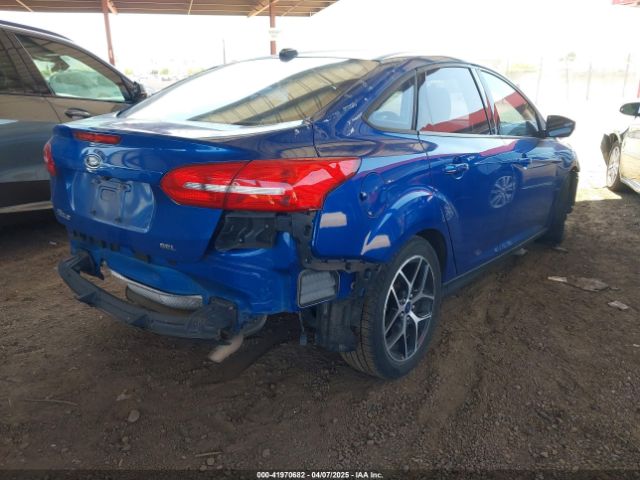 1FADP3H22JL211680 Ford FOCUS SEL