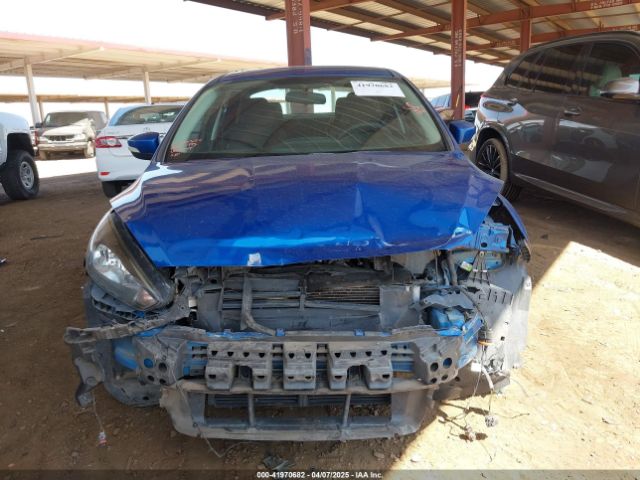 1FADP3H22JL211680 Ford FOCUS SEL