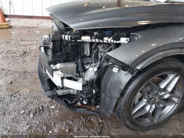 SJKCH5CP2HA036853 Infiniti Qx30 Premium