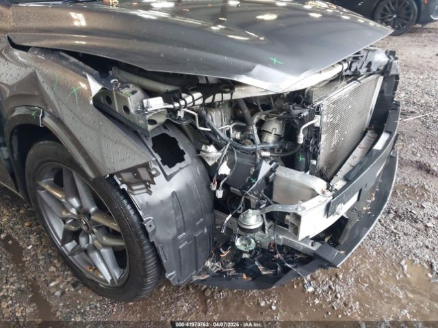 SJKCH5CP2HA036853 Infiniti Qx30 Premium
