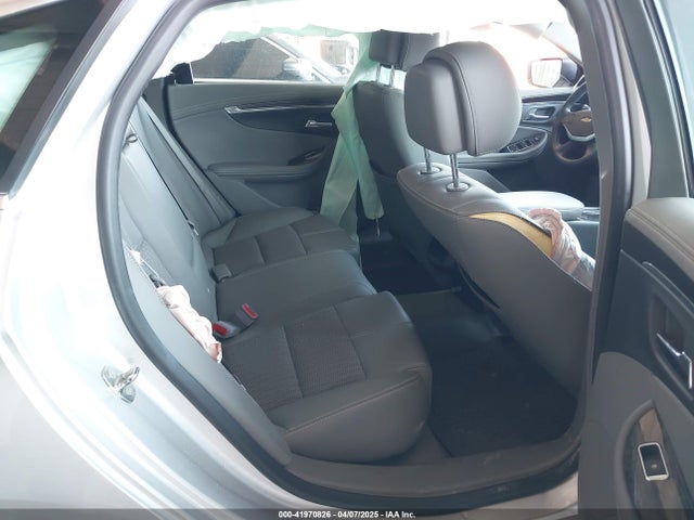 1G1125S30EU135619 Chevrolet Impala 2lt