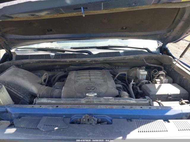 5TFUY5F14FX422537 Toyota Tundra Sr5 5.7l V8