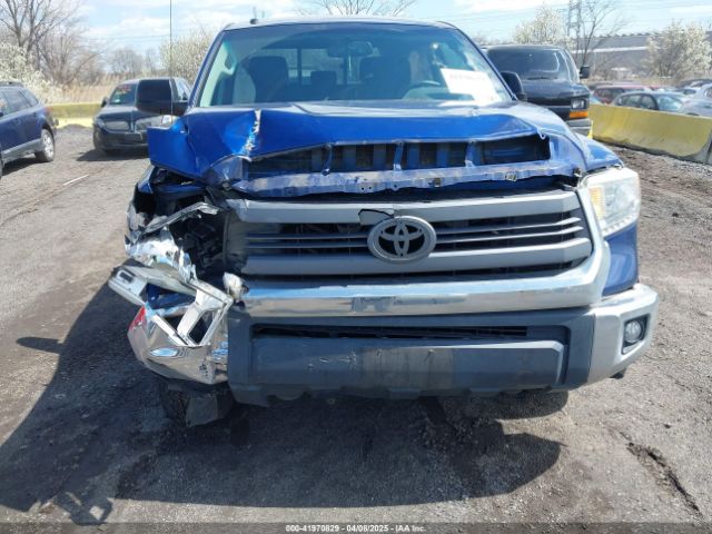 5TFUY5F14FX422537 Toyota Tundra Sr5 5.7l V8
