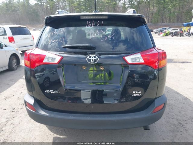 2T3RFREV7FW272788 Toyota Rav4 Xle