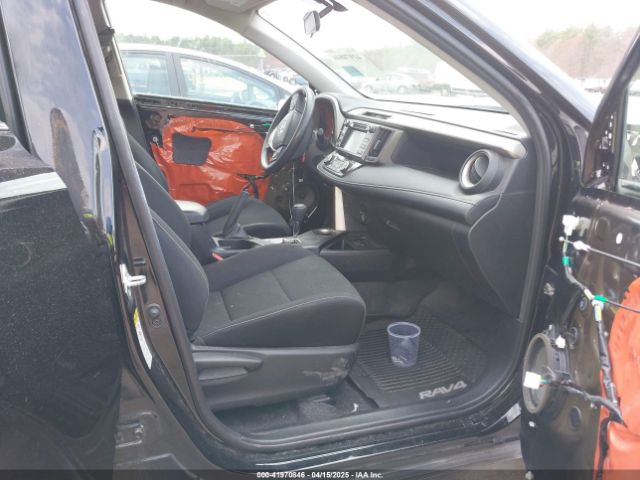 2T3RFREV7FW272788 Toyota Rav4 Xle