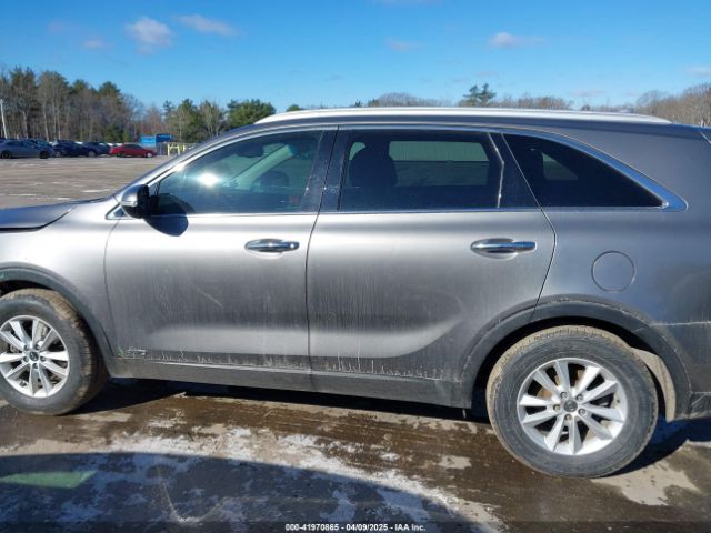 5XYPGDA33KG537470 KIA Sorento 2.4l Lx