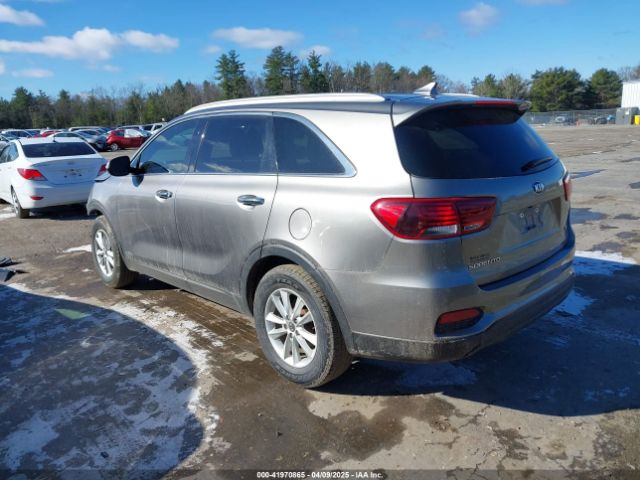 5XYPGDA33KG537470 KIA Sorento 2.4l Lx