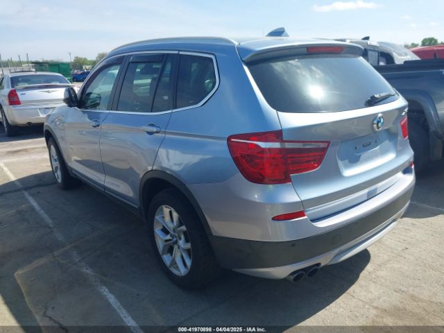 2011 BMW X3 5UXWX7C56BLT78605 Photo 2