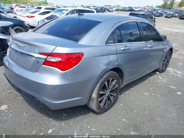 1C3CCBBG5EN152008 Chrysler 200 Touring