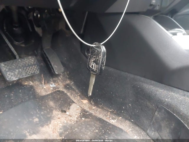 JHMGK5H57HS011100 Honda FIT LX