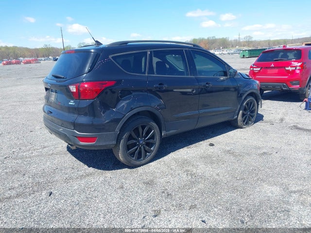 1FMCU9GD6KUB92823 Ford ESCAPE SE