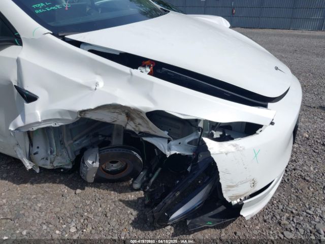 7SAYGDED6RF160936 Tesla Model Y Long Range Dual Motor All-wheel Drive/rwd