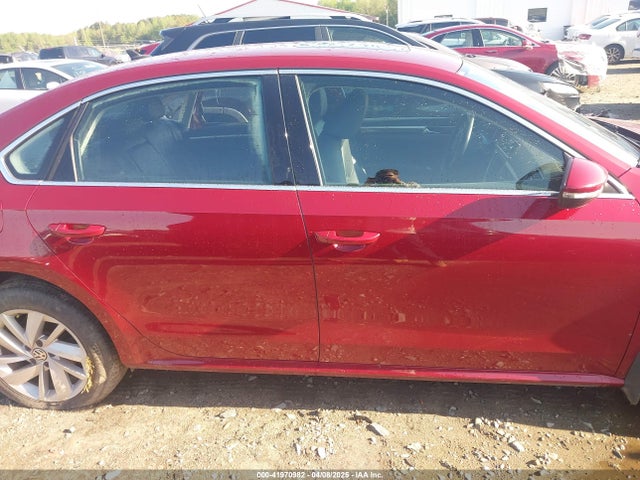 1VWBA7A35JC020331 Volkswagen Passat 2.0t Se