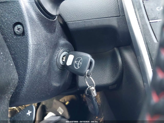 4T1BF1FK3GU246108 Toyota CAMRY SE