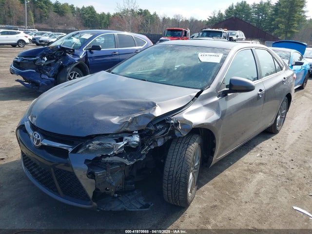 4T1BF1FK3GU246108 Toyota CAMRY SE
