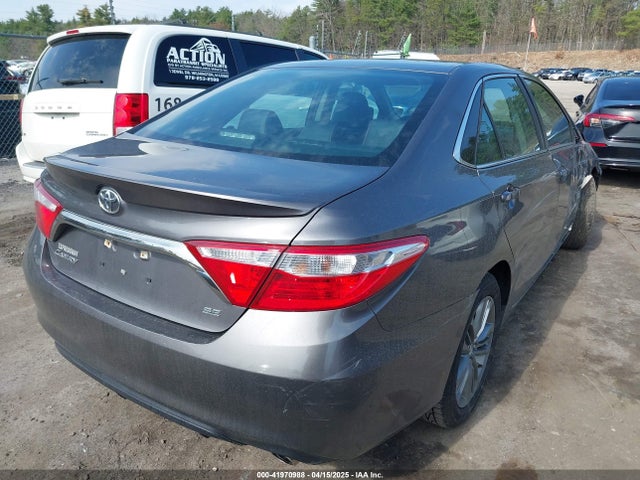 4T1BF1FK3GU246108 Toyota CAMRY SE