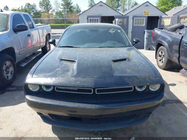 2C3CDZAG5FH770530 Dodge Challenger Sxt Or R/t