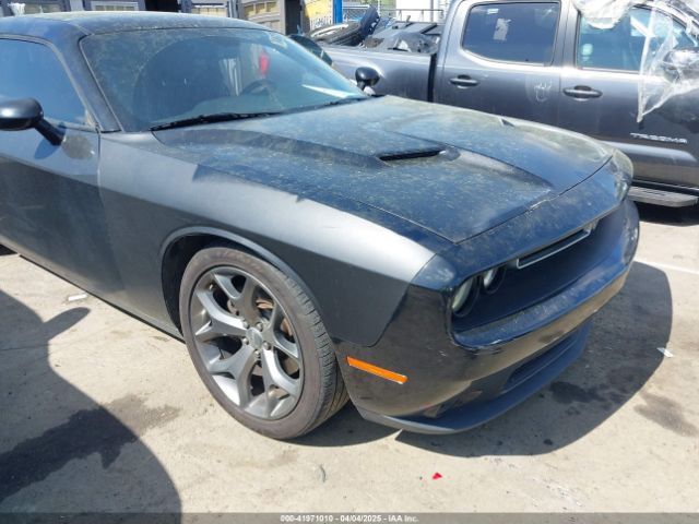 2C3CDZAG5FH770530 Dodge Challenger Sxt Or R/t
