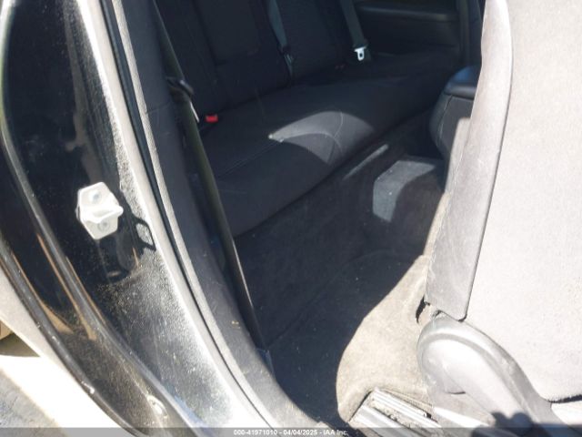 2C3CDZAG5FH770530 Dodge Challenger Sxt Or R/t