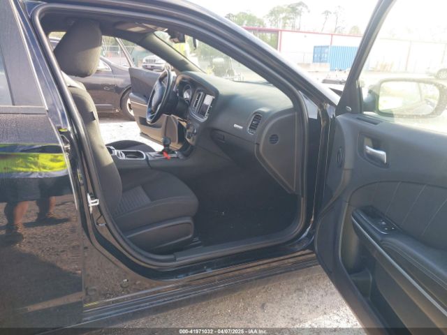 2C3CDXBG3PH563882 Dodge Charger Sxt