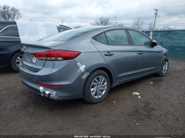 Hyundai ELANTRA SE 2018 KMHD74LF3JU659748 Image 4
