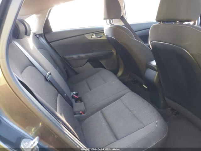 3KPF24AD0LE173705 KIA FORTE FE