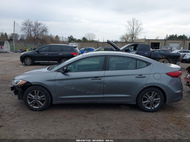 KMHD84LF4HU198079 Hyundai ELANTRA SE
