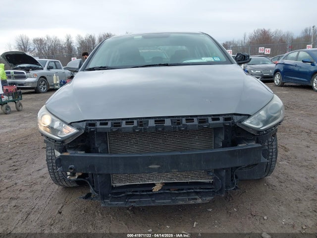 KMHD84LF4HU198079 Hyundai ELANTRA SE
