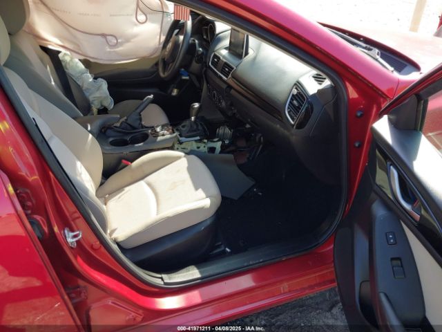 3MZBM1K79FM177887 Mazda Mazda3 I Sport