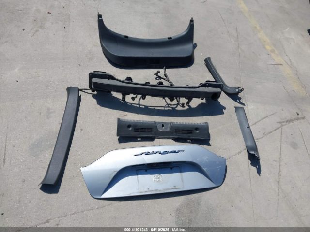 KNAE15LA8J6033022 KIA tgdi theta ii