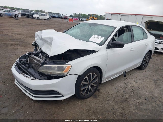 3VWD67AJ5GM221145 Volkswagen Jetta 1.4t Se