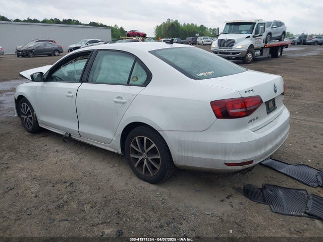 3VWD67AJ5GM221145 Volkswagen Jetta 1.4t Se