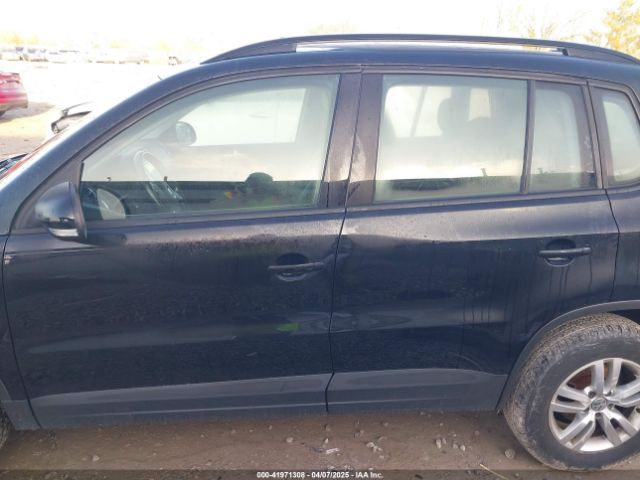 WVGAV7AX2HK000023 Volkswagen Tiguan 2.0t S