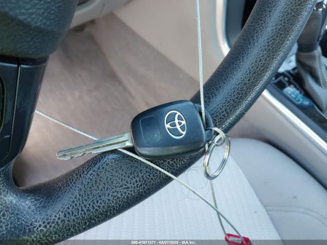 4T1BF1FK4HU330259 Toyota CAMRY LE