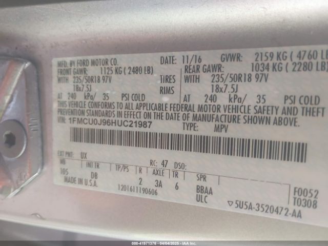 1FMCU0J96HUC21987 Ford Escape Titanium